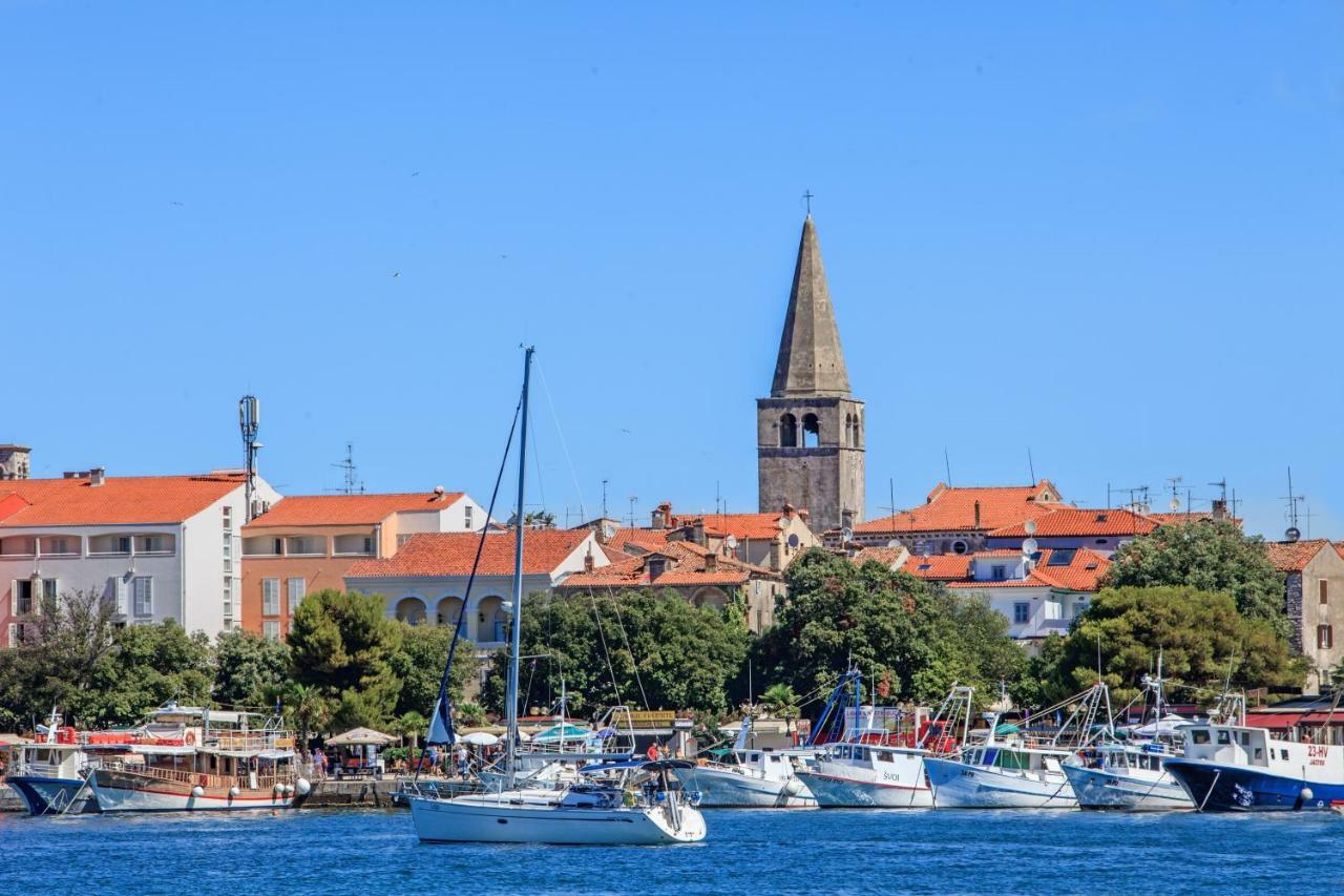 Apartment Old Town Square Poreč Extérieur photo